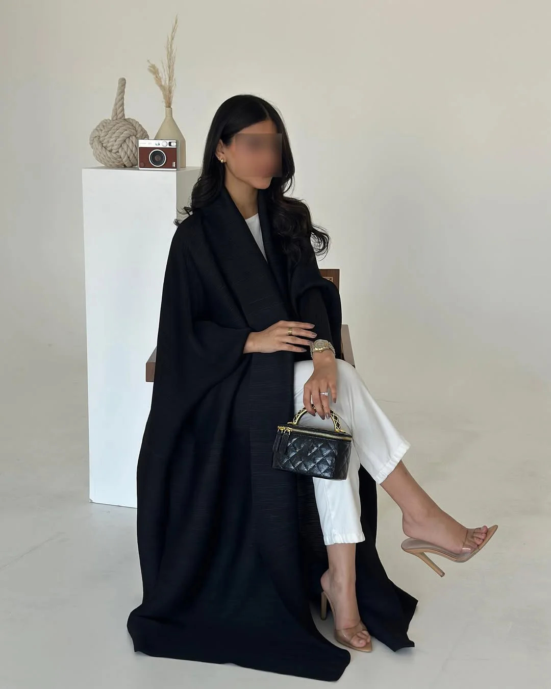 عباية نسائية - الصورة 3