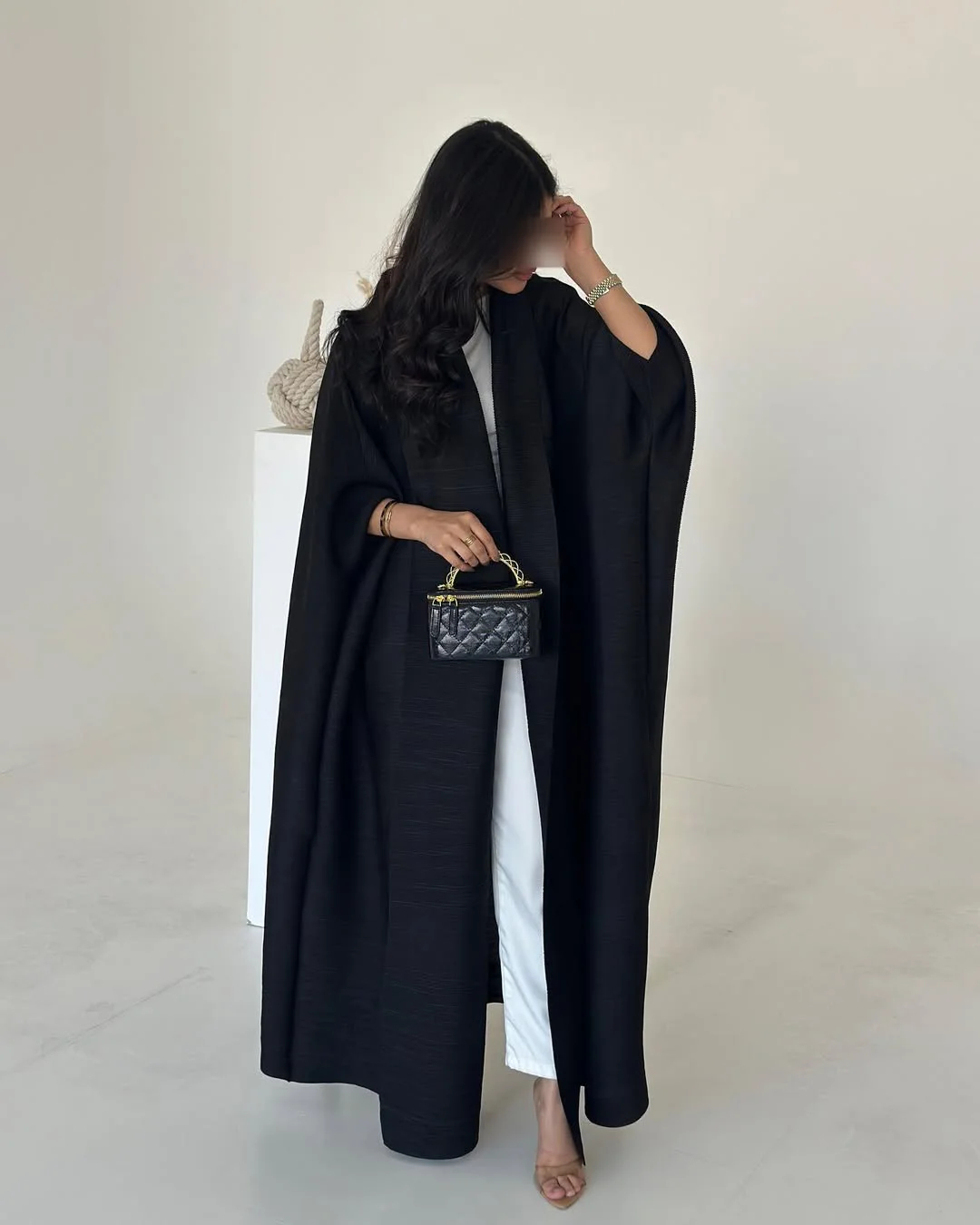 عباية نسائية - الصورة 2
